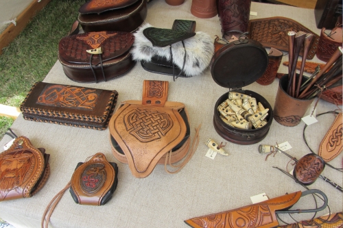 03_luebben_markt-arngrims-lederey_1200-800